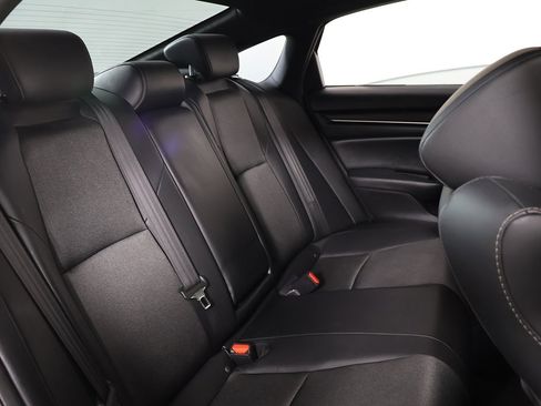 Used 2021 Honda Accord Sport image 30