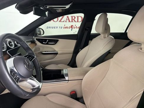 Used 2022 Mercedes-Benz C 300 Sedan image 11
