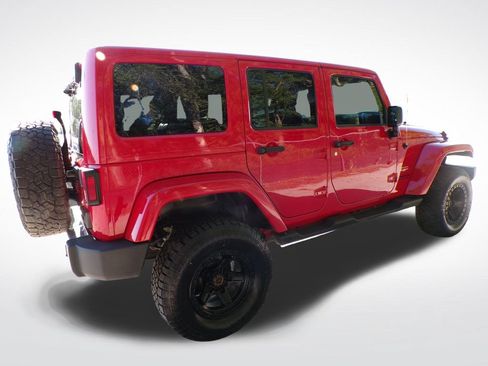 Used 2014 Jeep Wrangler Unlimited Sahara w/ Trailer Tow Group AWD/4WD image 7