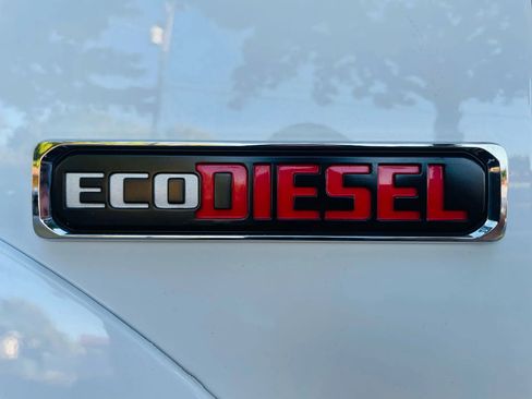 Used 2018 RAM 1500 Laramie w/ Convenience Group image 16