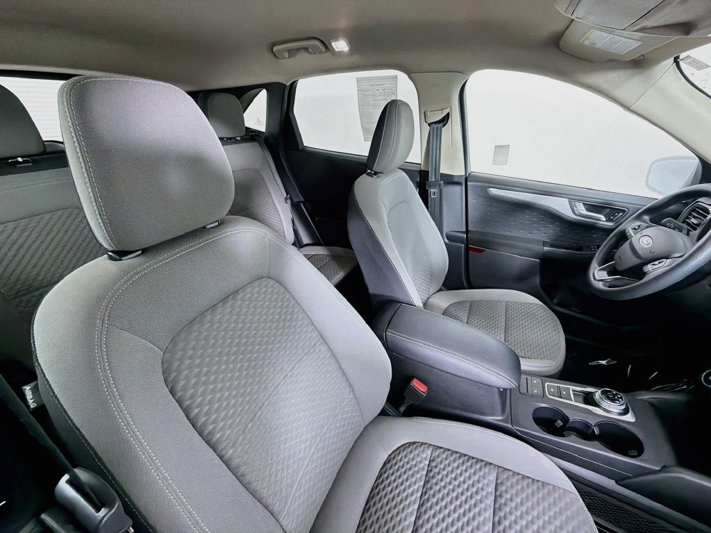 Used 2020 Ford Escape SE FWD image 25
