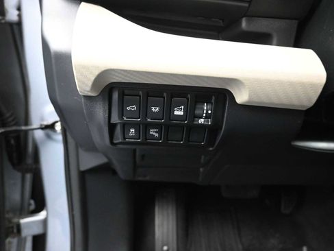 Used 2022 Subaru Ascent Premium w/ Convenience Package image 11