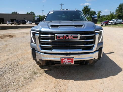New 2026 GMC Sierra 2500 SLT w/ SLT Premium Package AWD/4WD image 11