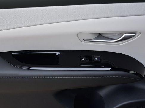 New 2026 Hyundai Tucson Limited image 24