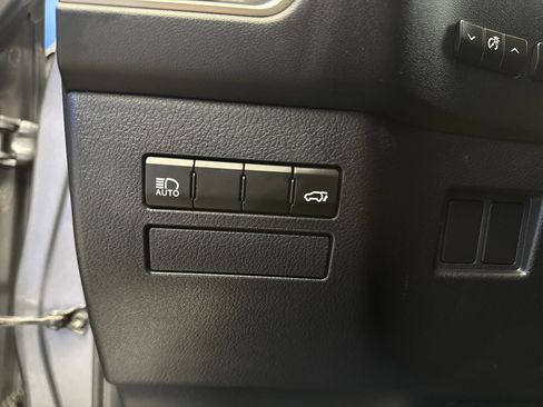 Used 2018 Lexus NX 300 FWD image 14