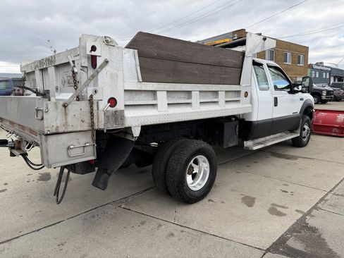 Used 1999 Ford F350 XLT image 4