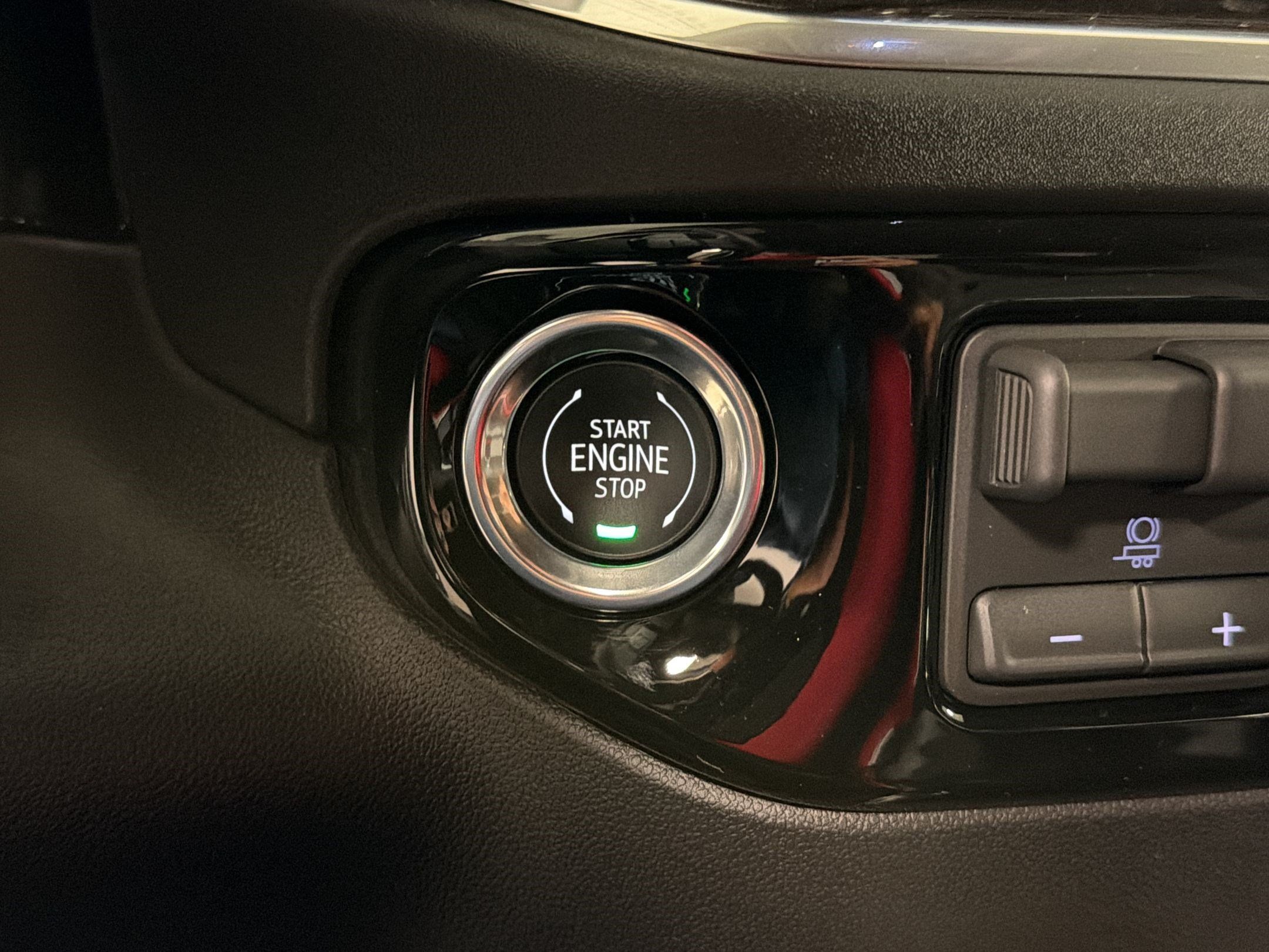New 2026 Chevrolet Silverado 1500 RST AWD/4WD image 17