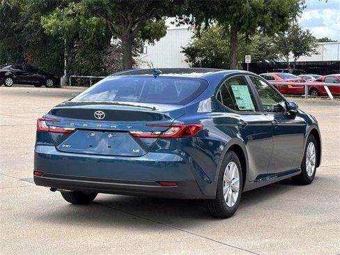 New 2026 Toyota Camry LE image 4