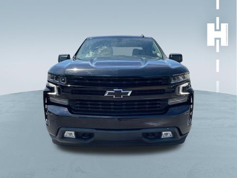 Used 2021 Chevrolet Silverado 1500 RST AWD/4WD image 2