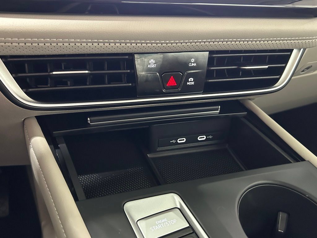 Used 2024 Volkswagen Atlas SE FWD image 21