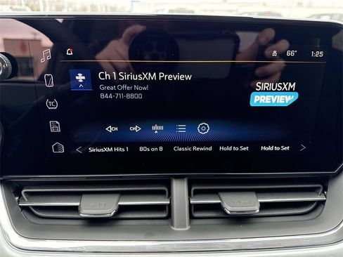 New 2026 Chevrolet Trax LT image 17