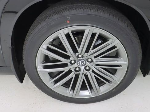 New 2026 Lexus TX 350 AWD image 9