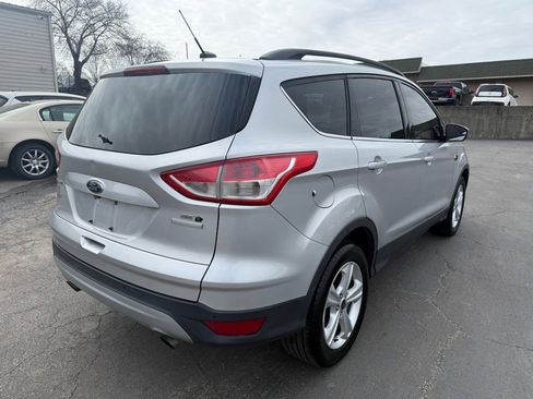 Used 2016 Ford Escape SE w/ Equipment Group 201A image 6