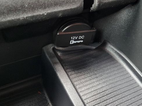 Used 2017 RAM 1500 Sport image 19