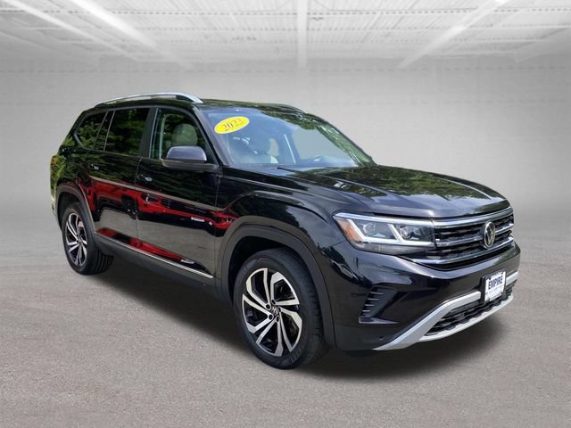 Used 2023 Volkswagen Atlas SEL AWD/4WD image 4