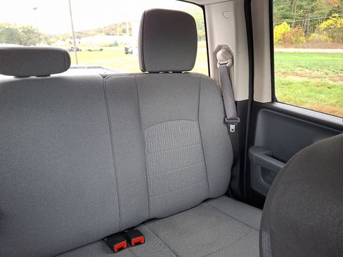 Used 2024 RAM 1500 Classic SLT image 20