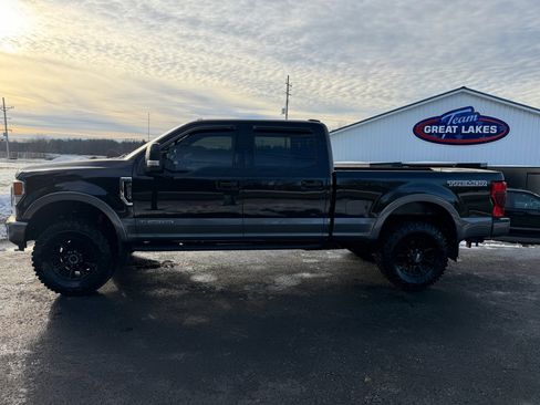 Used 2022 Ford F250 Lariat w/ Tremor Off-Road Package image 10