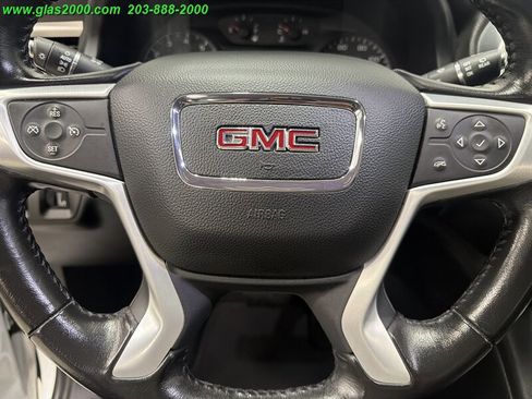 Used 2019 GMC Acadia SLE AWD/4WD image 18
