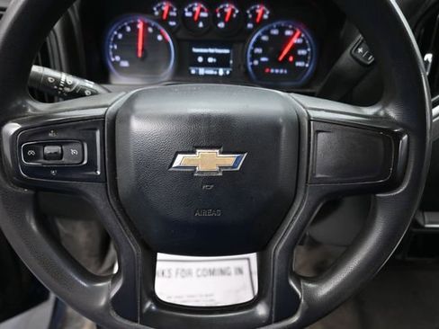 Used 2019 Chevrolet Silverado 1500 Custom w/ Custom Value Package AWD/4WD image 13