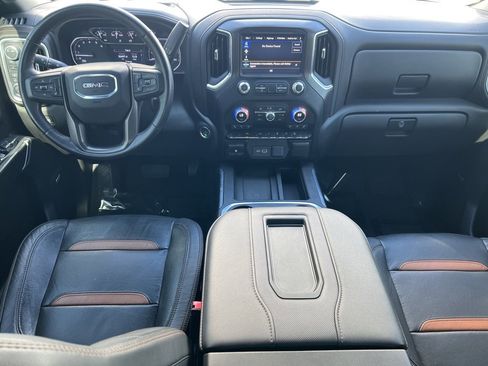 Used 2021 GMC Sierra 2500 AT4 w/ AT4 Preferred Package image 11
