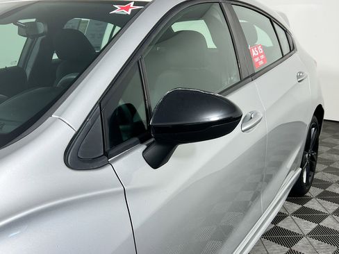 Used 2018 Chevrolet Cruze LT w/ Redline Edition FWD image 12