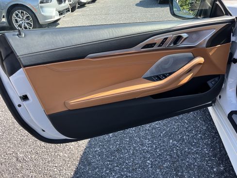 Used 2019 BMW M850i xDrive Convertible w/ Driver Assistance Package image 10