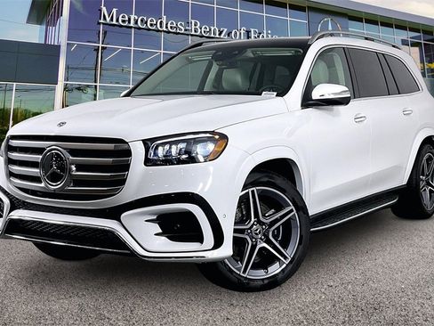 New 2026 Mercedes-Benz GLS 450 4MATIC image 2