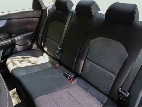 Certified 2024 Kia Forte LXS FWD image 21