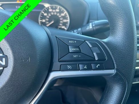 Used 2023 Nissan Altima 2.5 SV image 18