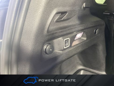 Used 2023 Jeep Grand Cherokee L Laredo image 35