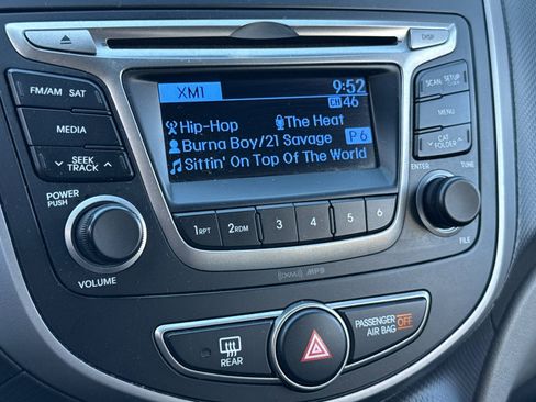 Used 2016 Hyundai Accent SE image 18