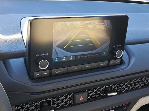 Certified 2023 Honda Accord EX image 29