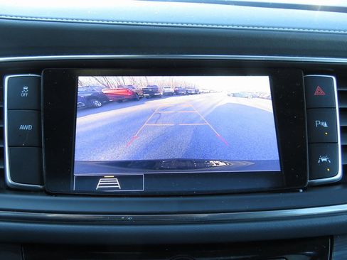 Used 2021 Buick Enclave Premium w/ Sun and Sites Package image 26