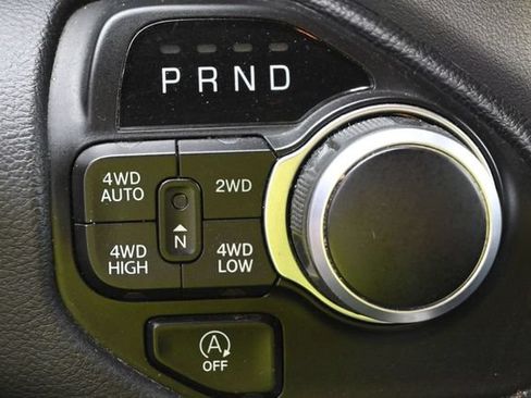 Used 2023 RAM 1500 Big Horn AWD/4WD image 25