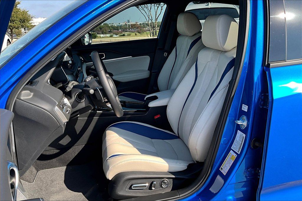Used 2026 Acura Integra A-Spec w/ Technology Package FWD image 9