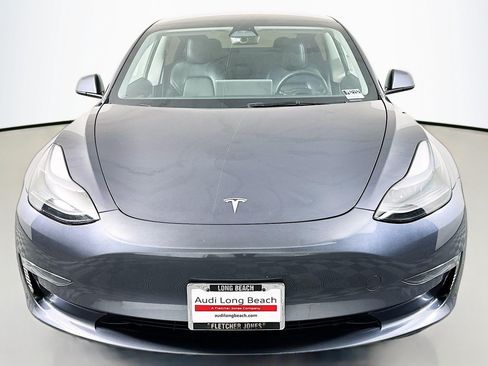 Used 2023 Tesla Model 3 Standard Range RWD image 2