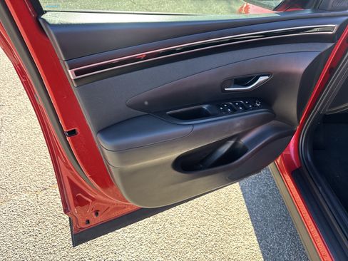 Used 2023 Hyundai Tucson SEL w/ Convenience Package image 10