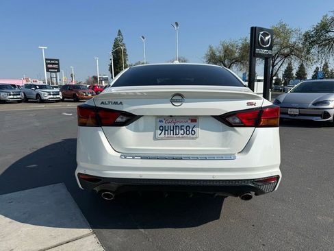 Used 2023 Nissan Altima 2.5 SR image 6