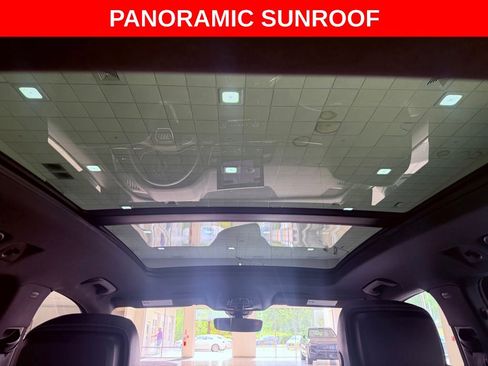 Used 2021 Audi SQ5 Prestige w/ Prestige Package image 10