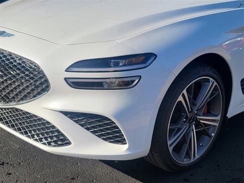 New 2025 Genesis G70 2.5T w/ Sport Prestige Package image 10