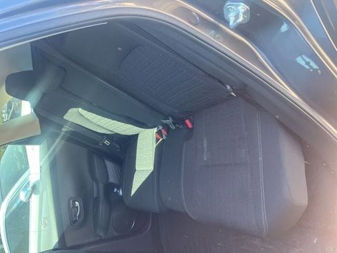 Used 2023 Honda HR-V LX image 13