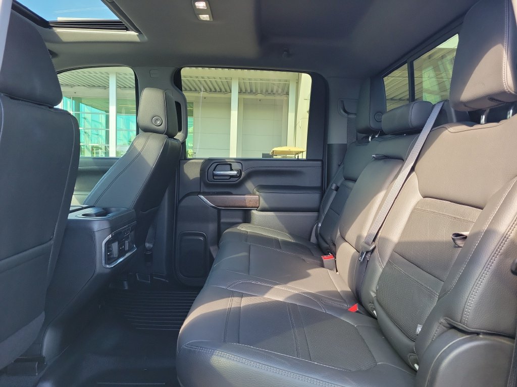 Used 2020 GMC Sierra 2500 Denali w/ Denali Ultimate Package AWD/4WD image 24
