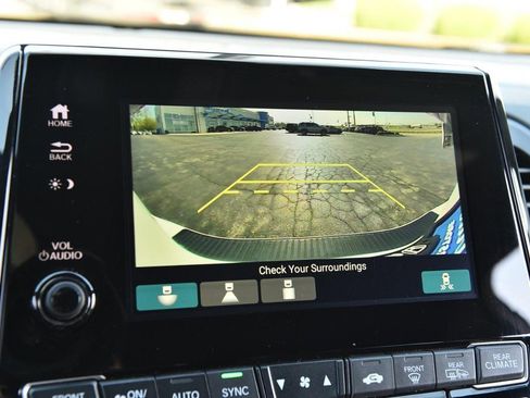 Certified 2023 Honda Odyssey Sport image 13