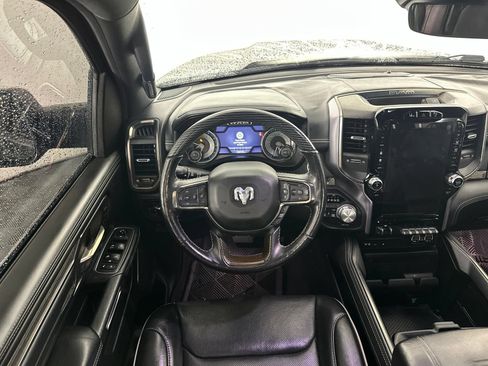 Used 2019 RAM 1500 Limited w/ Advanced Safety Group AWD/4WD image 11