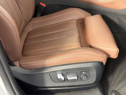 Used 2021 BMW X5 sDrive40i image 32