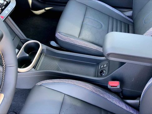 New 2026 MINI Cooper 2-Door Hardtop image 7