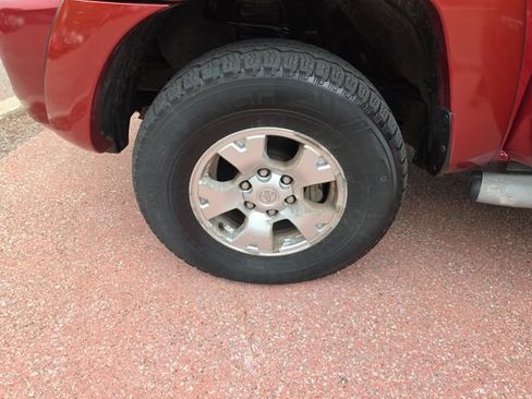Used 2005 Toyota Tacoma 4x4 Access Cab image 19