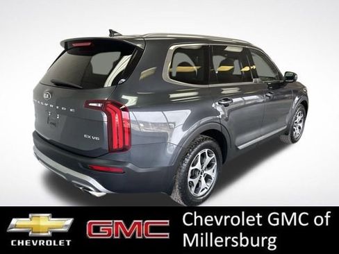 Used 2020 Kia Telluride EX image 3