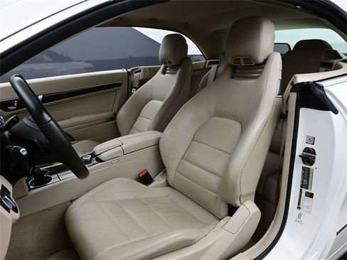 Used 2017 Mercedes-Benz E 400 Cabriolet image 5