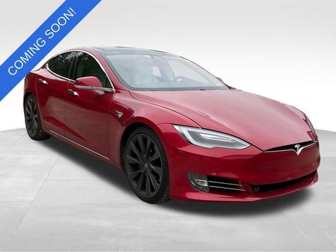Used 2018 Tesla Model S 75D image 1